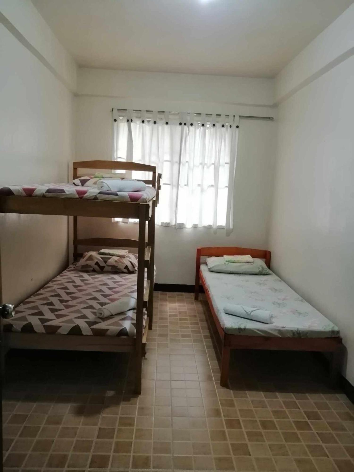 Sanctuary Transient House Apartment Bacolod Room photo