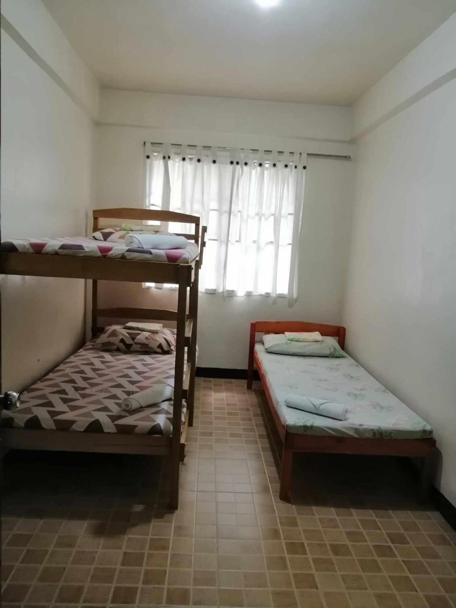 Sanctuary Transient House Apartment Bacolod Room photo